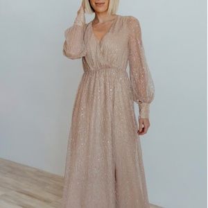 CHAMPAGNE SPARKLE GOWN